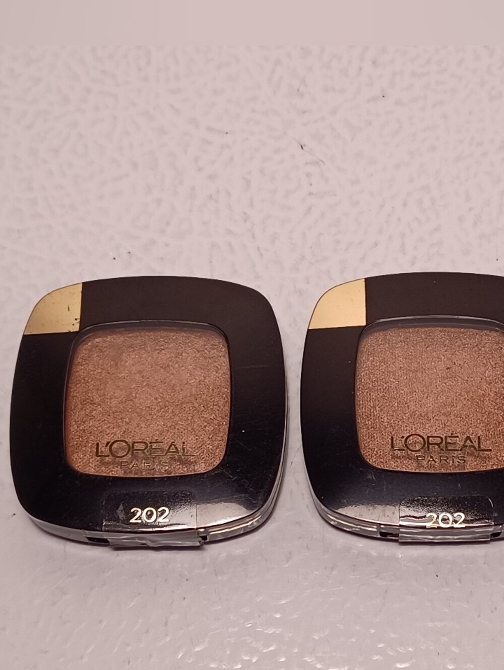 2 Pack L'Oreal Paris Colour Riche Monos Eyeshadow, 202 Sunset Seine - NEW/SEALED